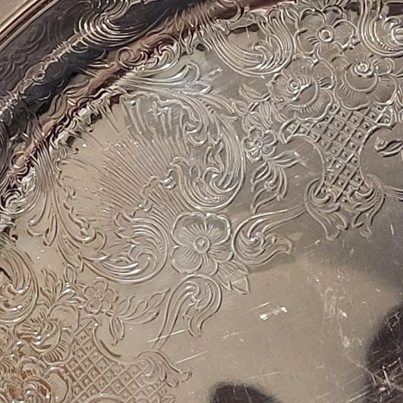 Vintage Wm Rogers & Son Spring Flowers 2011  Round Silverplate Pierced Tray EUC - Picture 4 of 9